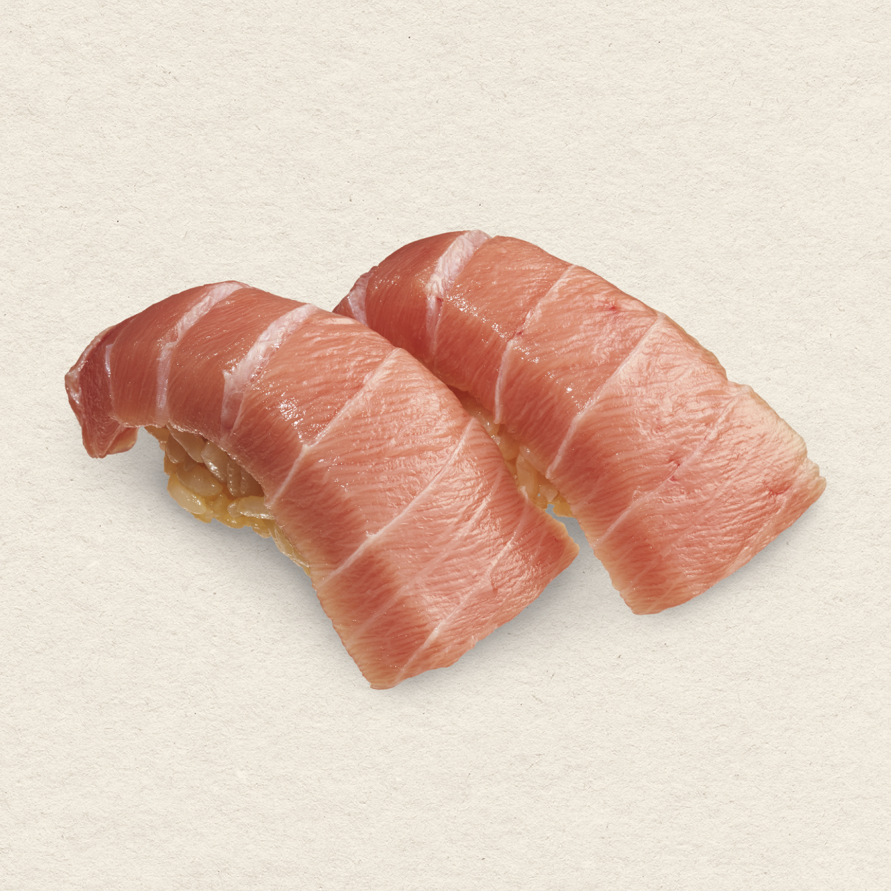 18_Natural tuna in the middle